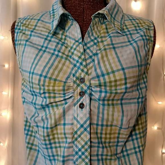 Bit & Bridle sleeveless button down - Picture 2 of 4